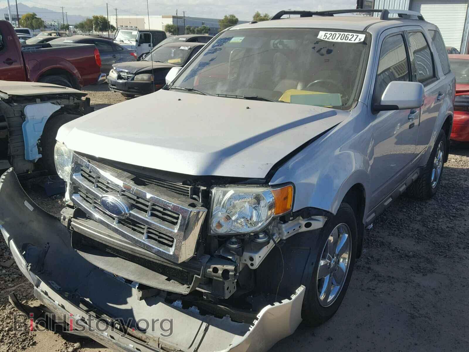 2009 FORD ESCAPE - VIN: 1FMCU04G09KB62748 - Фото 2