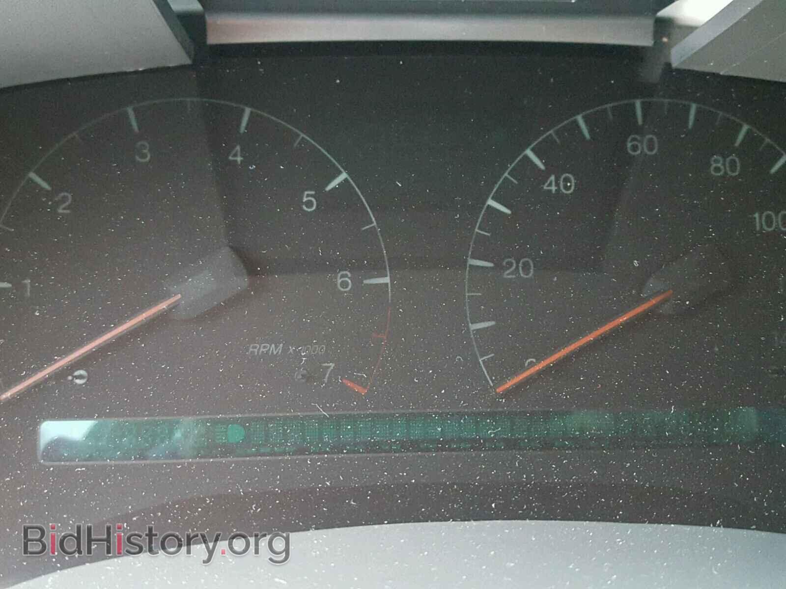 2005 CADILLAC DEVILLE - VIN: 1G6KF579X5U105298 - Photo 8