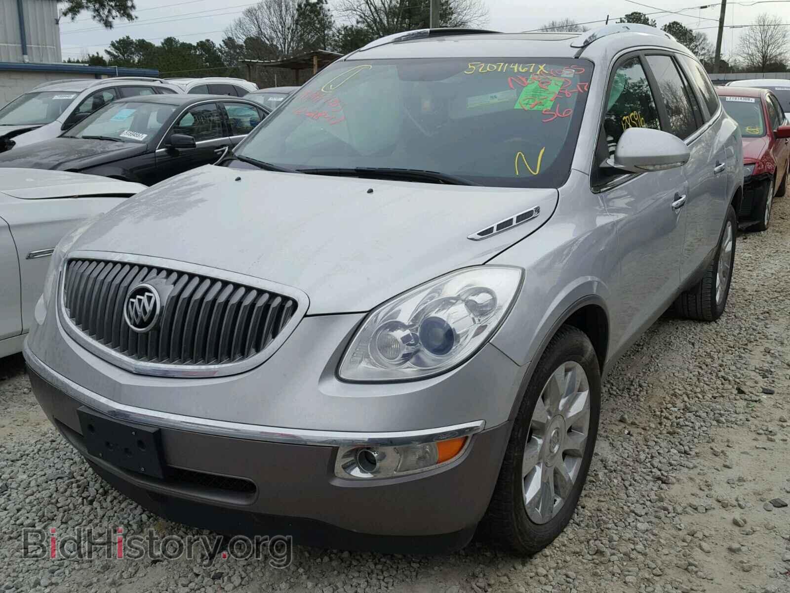 2012 BUICK ENCLAVE - VIN: 5GAKRDED6CJ296899 - Фото 2
