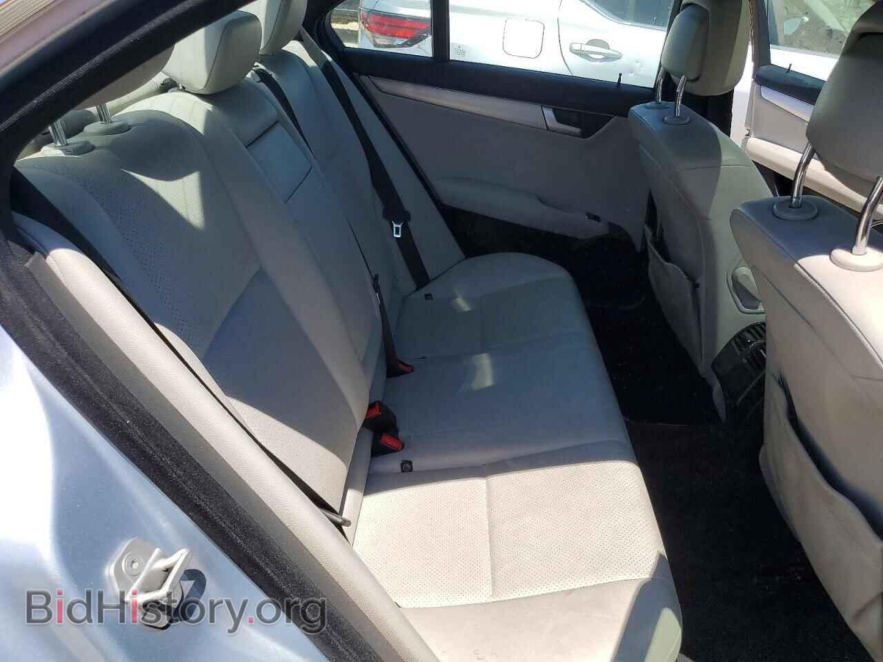 2014 MERCEDES-BENZ C-CLASS - VIN: WDDGF4HB8EG243733 - Photo 10