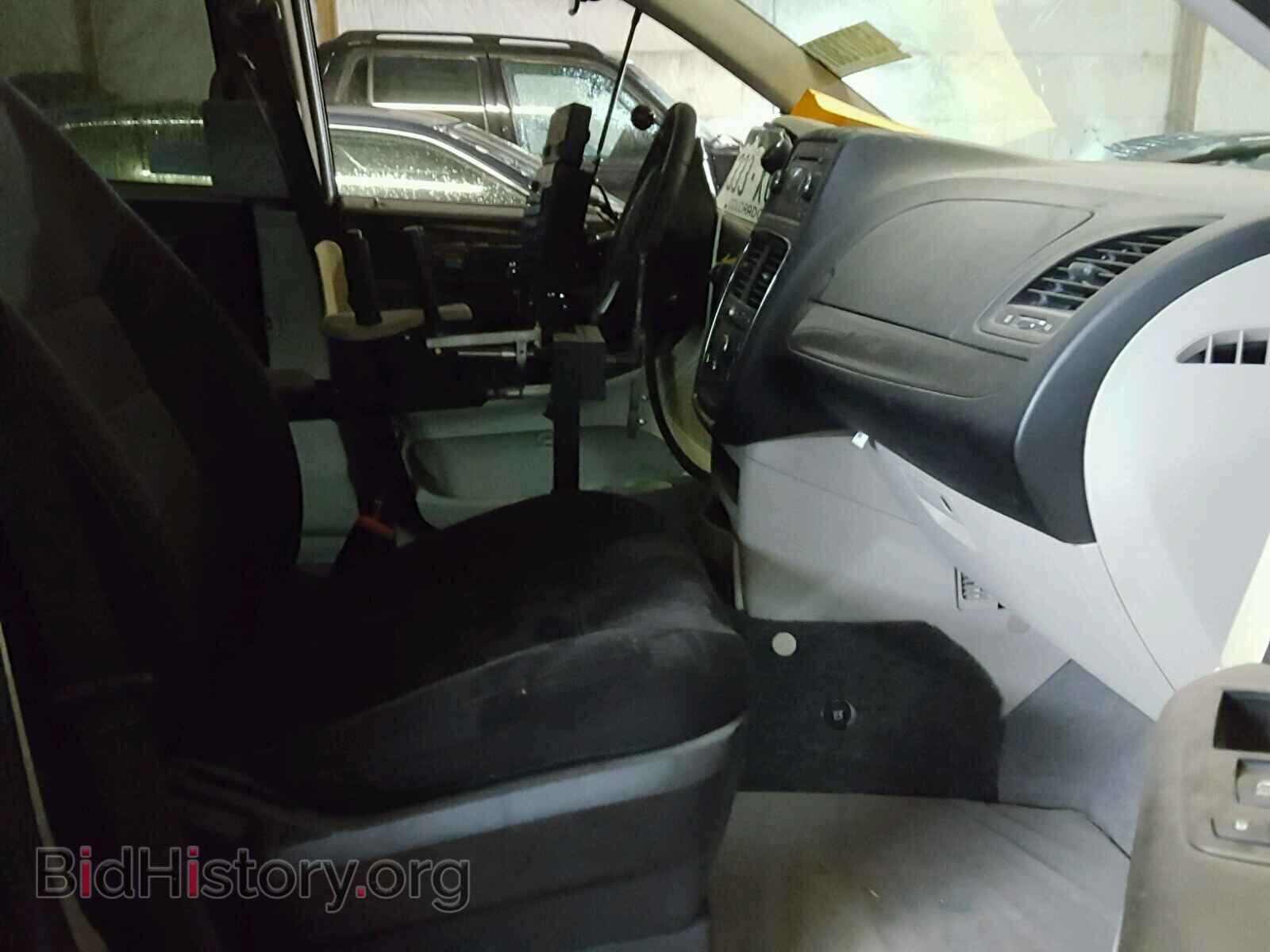 2014 DODGE CARAVAN - VIN: 2C4RDGCGXER290127 - Фото 5