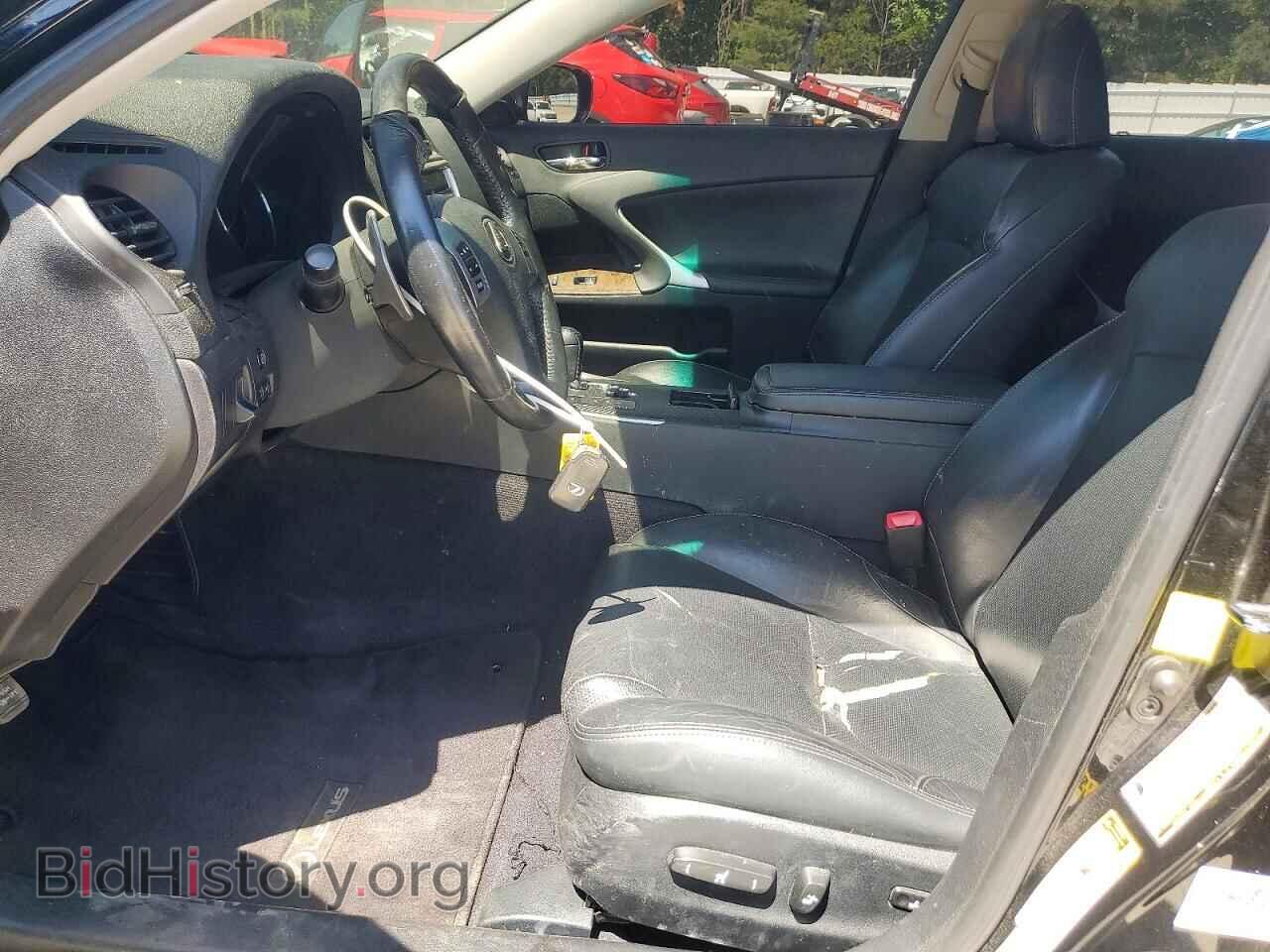 2011 LEXUS IS - VIN: JTHBF5C29B5151666 - Photo 7