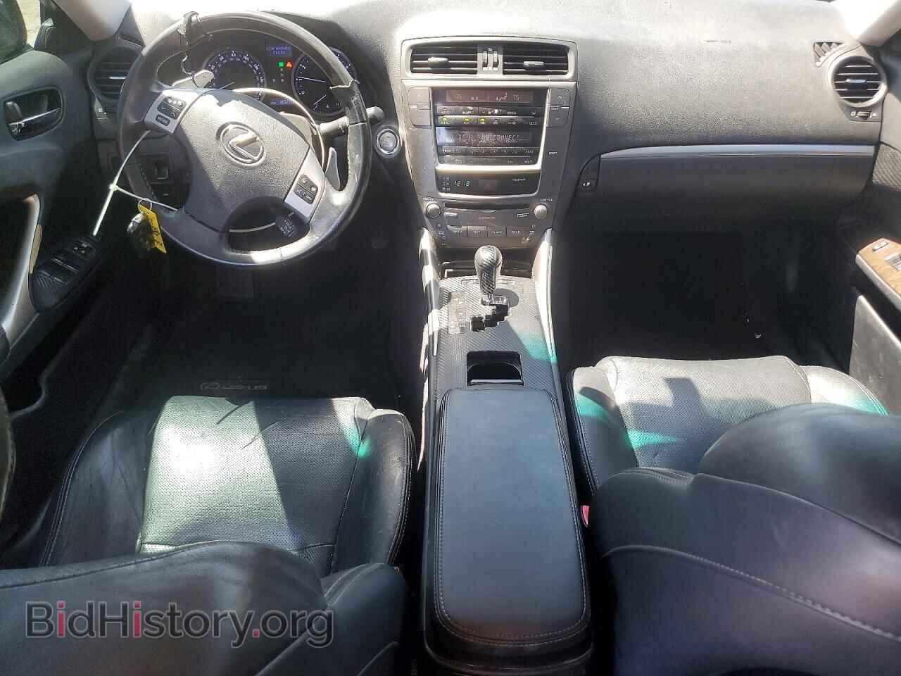 2011 LEXUS IS - VIN: JTHBF5C29B5151666 - Photo 8