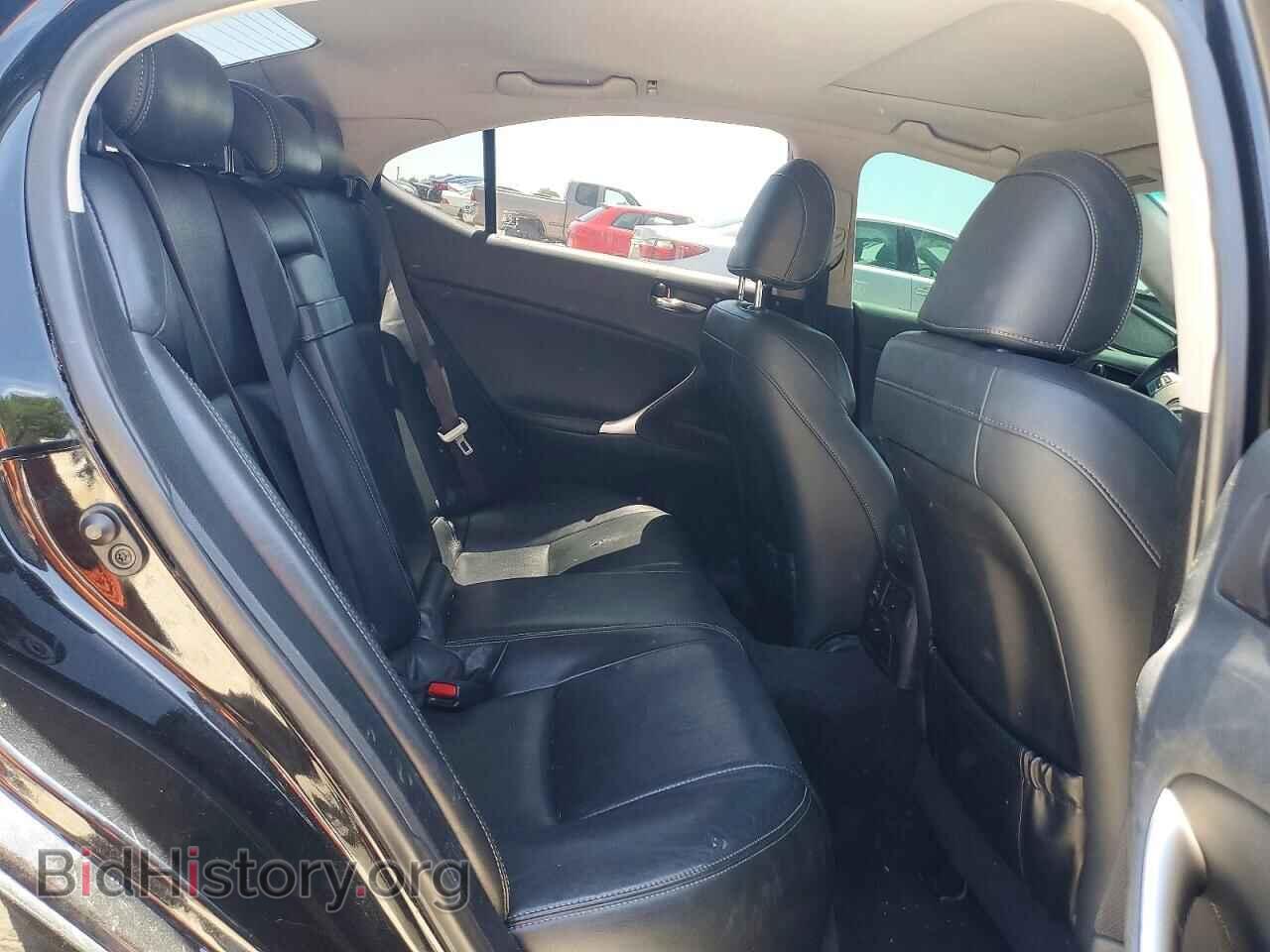2011 LEXUS IS - VIN: JTHBF5C29B5151666 - Photo 10
