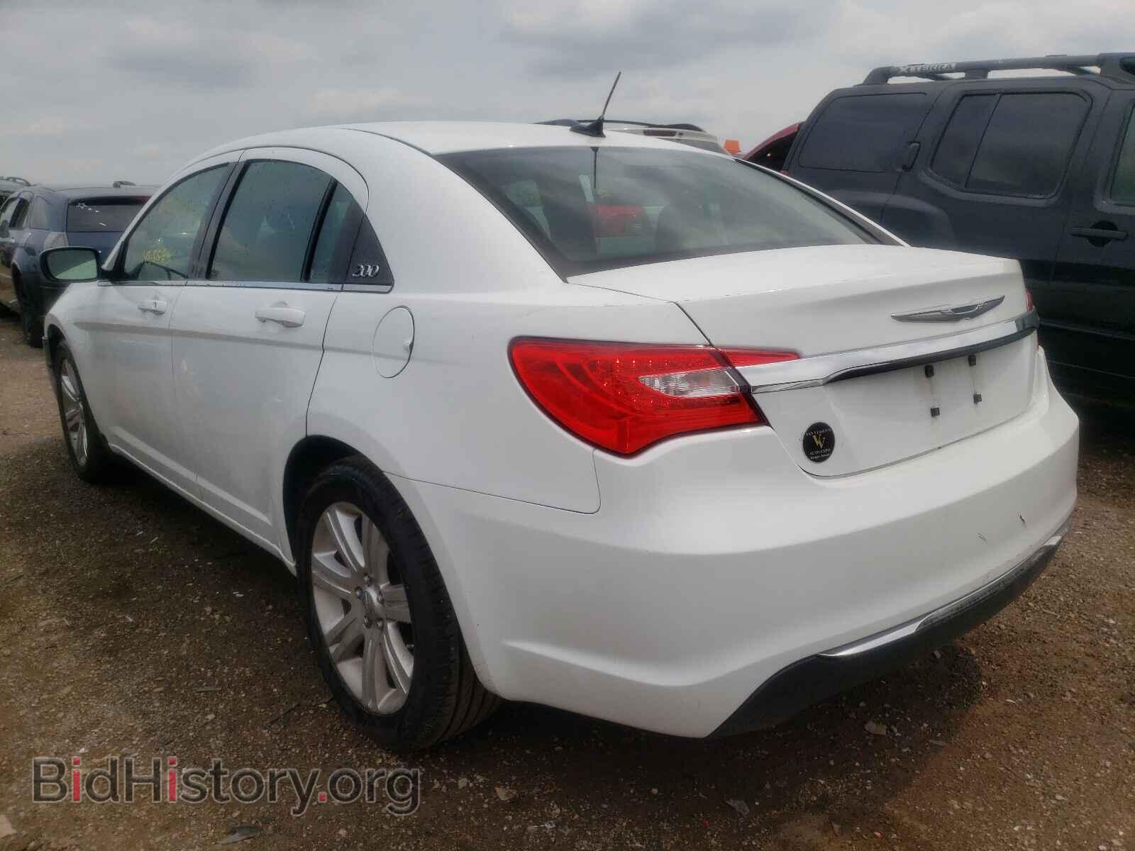 2011 CHRYSLER 200 - VIN: 1C3BC1FB8BN612228 - Фото 3