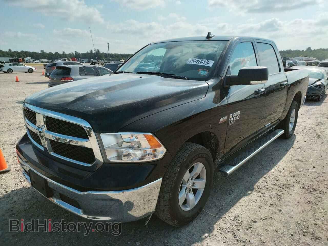 2020 RAM 1500 - VIN: 3C6RR7LT2LG160822 - Photo 2