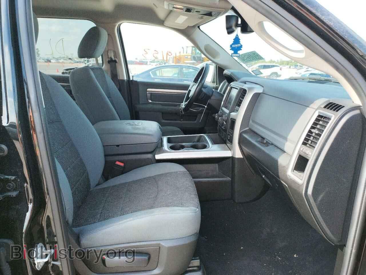 2020 RAM 1500 - VIN: 3C6RR7LT2LG160822 - Photo 5