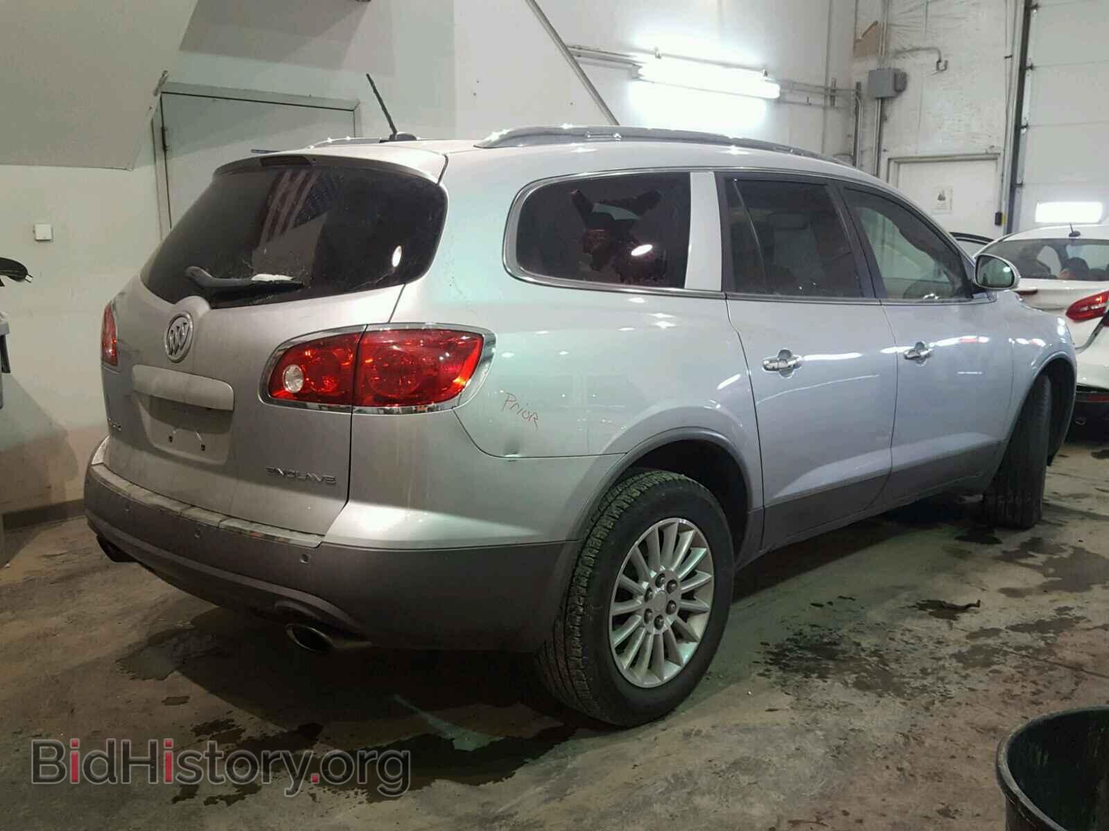 2011 BUICK ENCLAVE - VIN: 5GAKRAED6BJ107424 - Фото 4