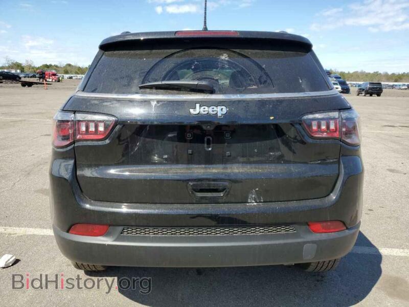 2022 Jeep COMPASS (VIN 3C4NJDBB7NT126715) — photo 6 of 13