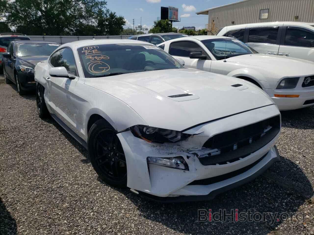 Photo 1FA6P8TH3L5135945 - FORD MUSTANG 2020