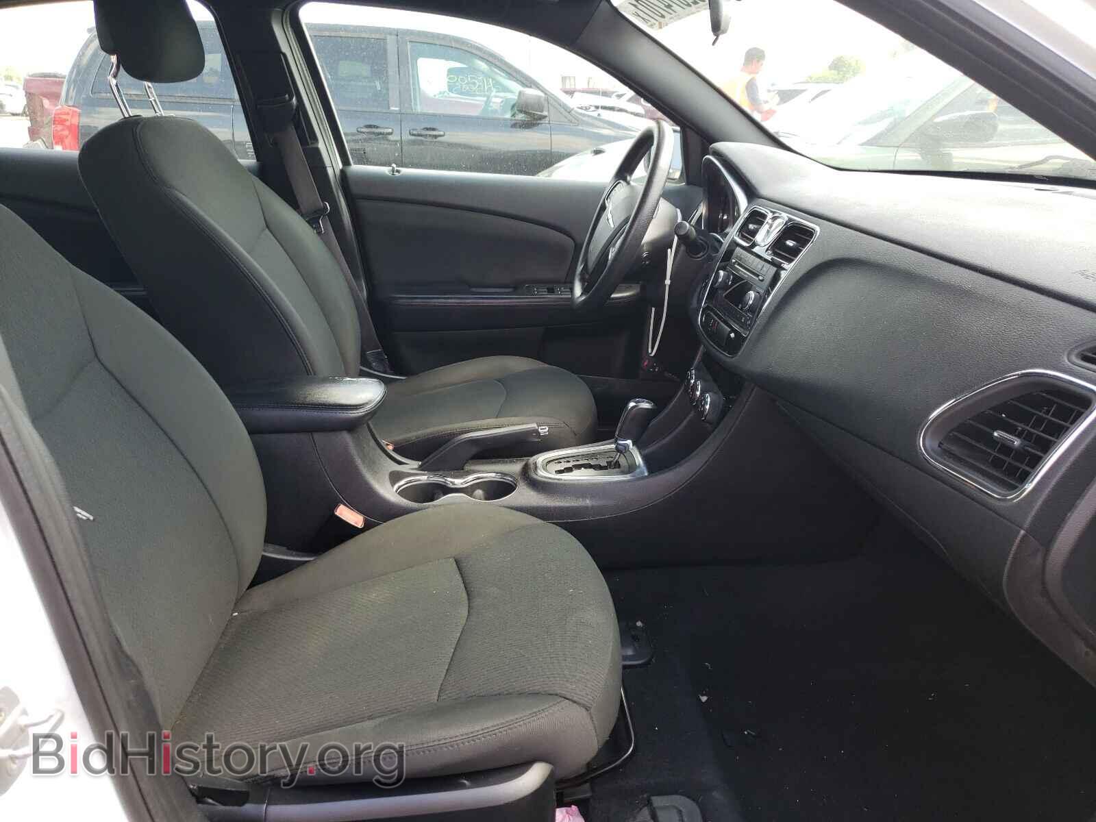 2012 CHRYSLER 200 - VIN: 1C3CCBAB1CN152672 - Photo 5