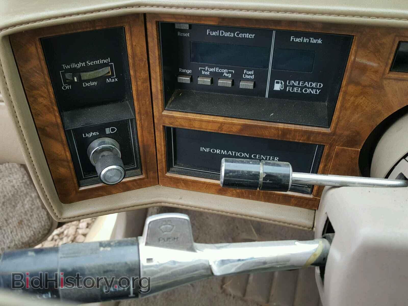 1985 CADILLAC DEVILLE - VIN: 1G6CD6981F4386901 - Photo 9