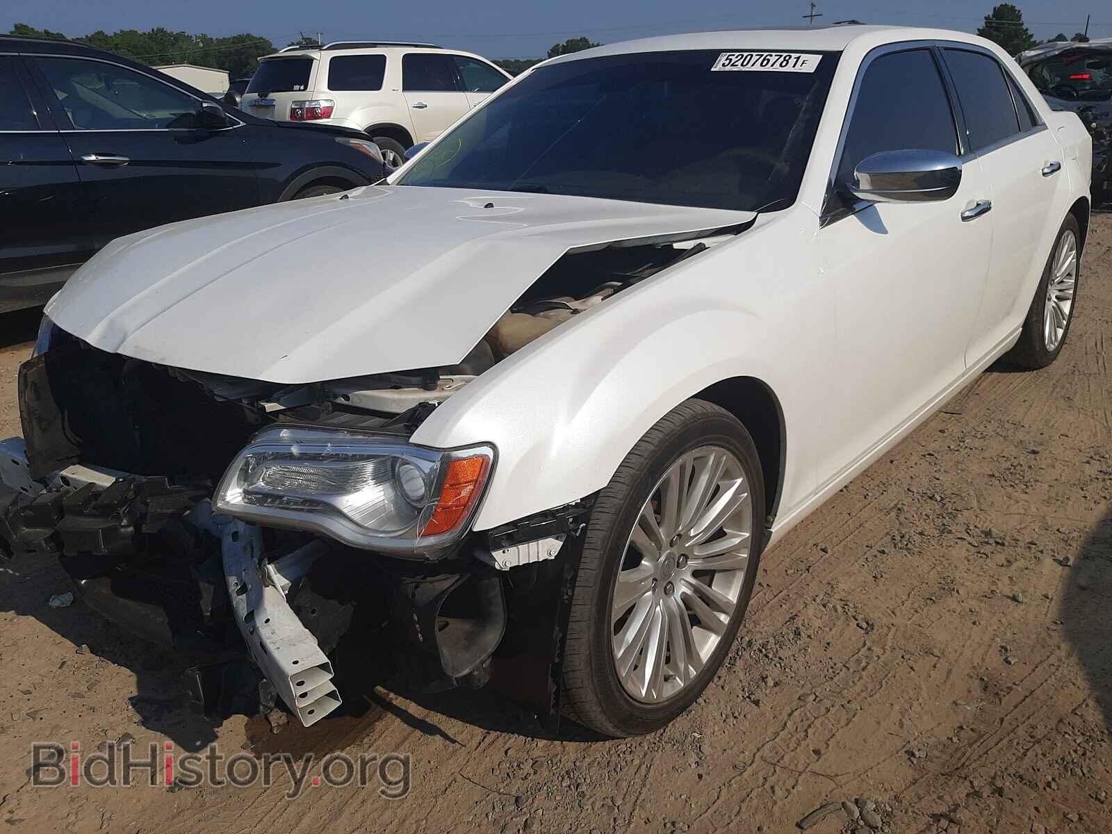 2012 CHRYSLER 300 - VIN: 2C3CCAET9CH117982 - Фото 2