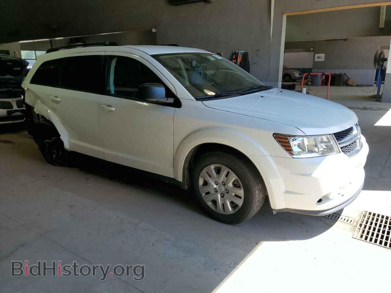 2020 DODGE JOURNEY - VIN: 3C4PDCAB4LT238140 - Фото 4