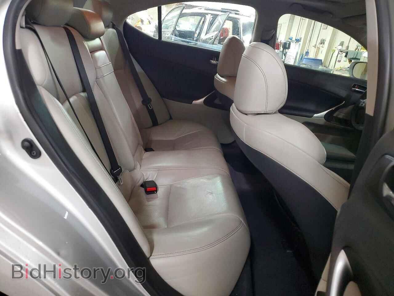 2011 LEXUS IS - VIN: JTHBF5C22B2101919 - Photo 10