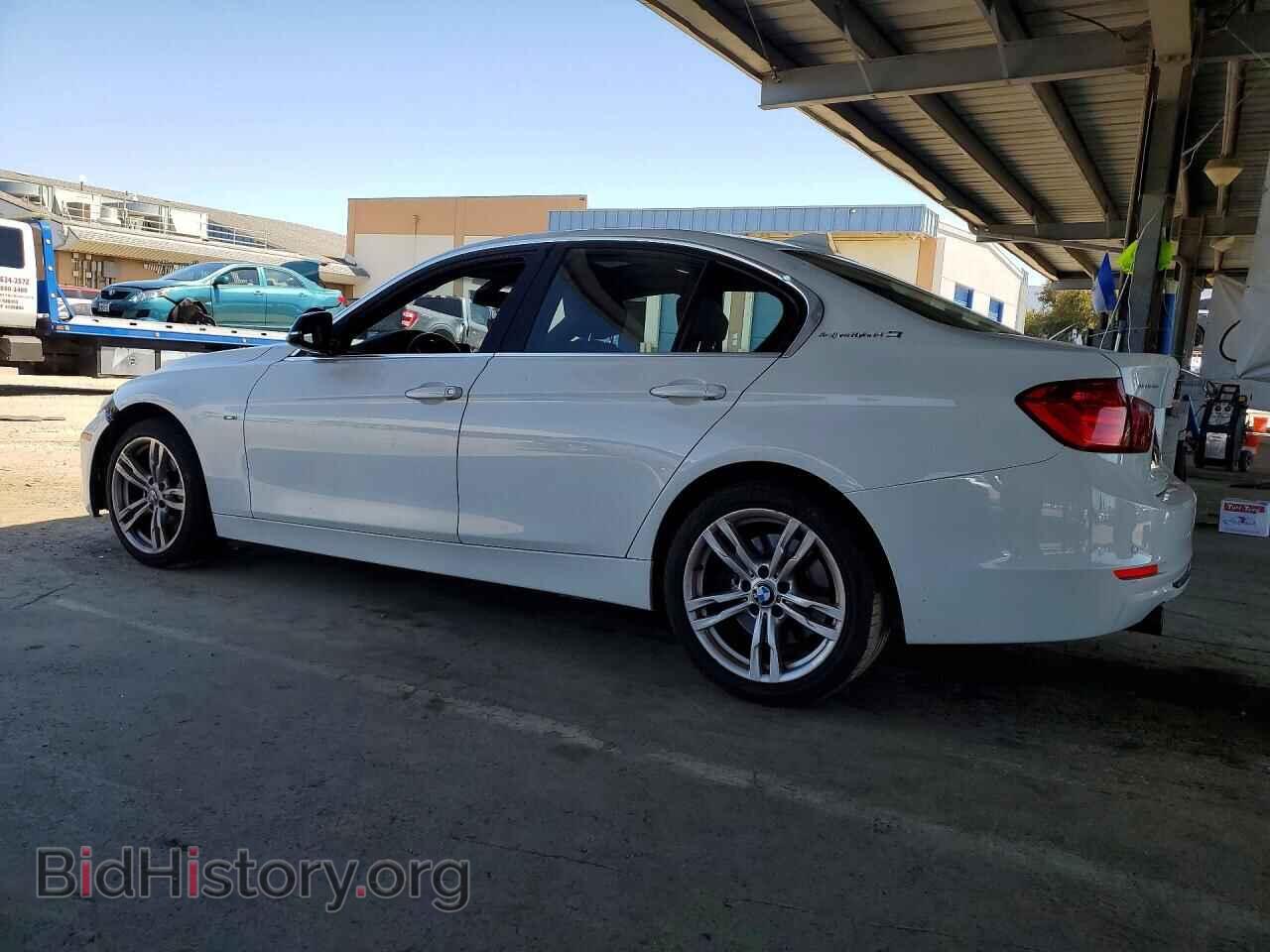2013 BMW 1 SERIES - VIN: WBA3F9C55DF145476 - Фото 2