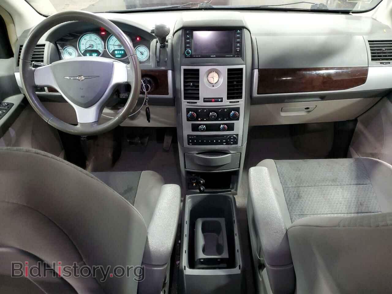 2010 CHRYSLER MINIVAN - VIN: 2A4RR5D19AR456979 - Photo 8