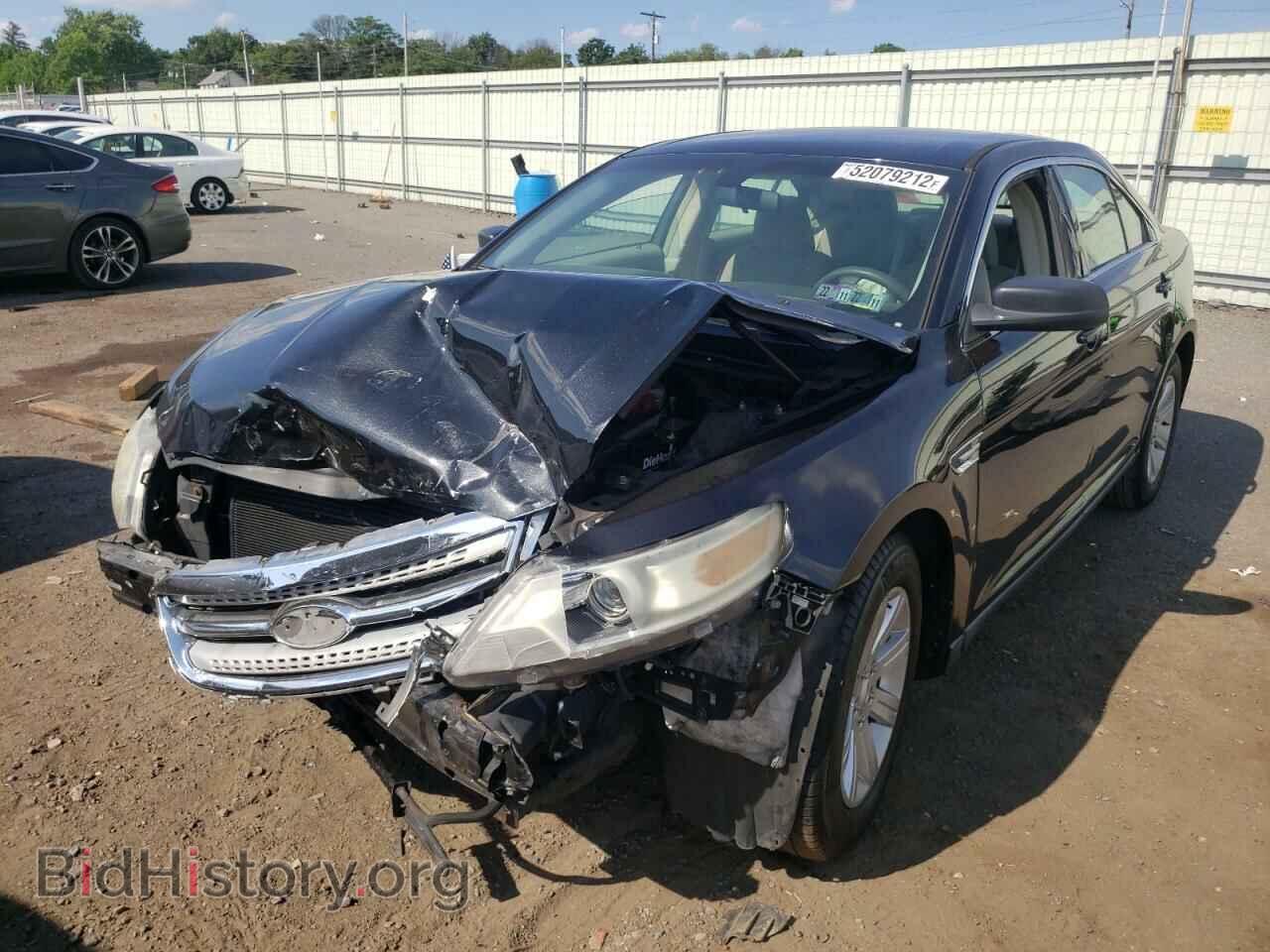 2010 FORD TAURUS - VIN: 1FAHP2DW2AG120941 - Photo 2