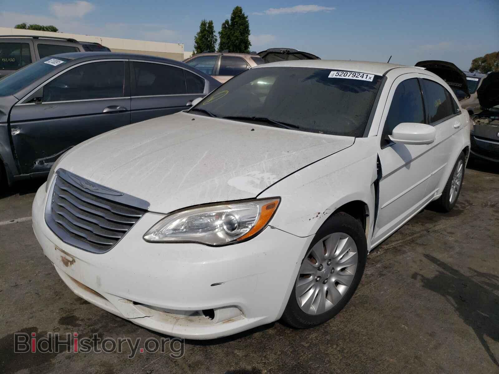 2012 CHRYSLER 200 - VIN: 1C3CCBAB7CN271455 - Photo 2
