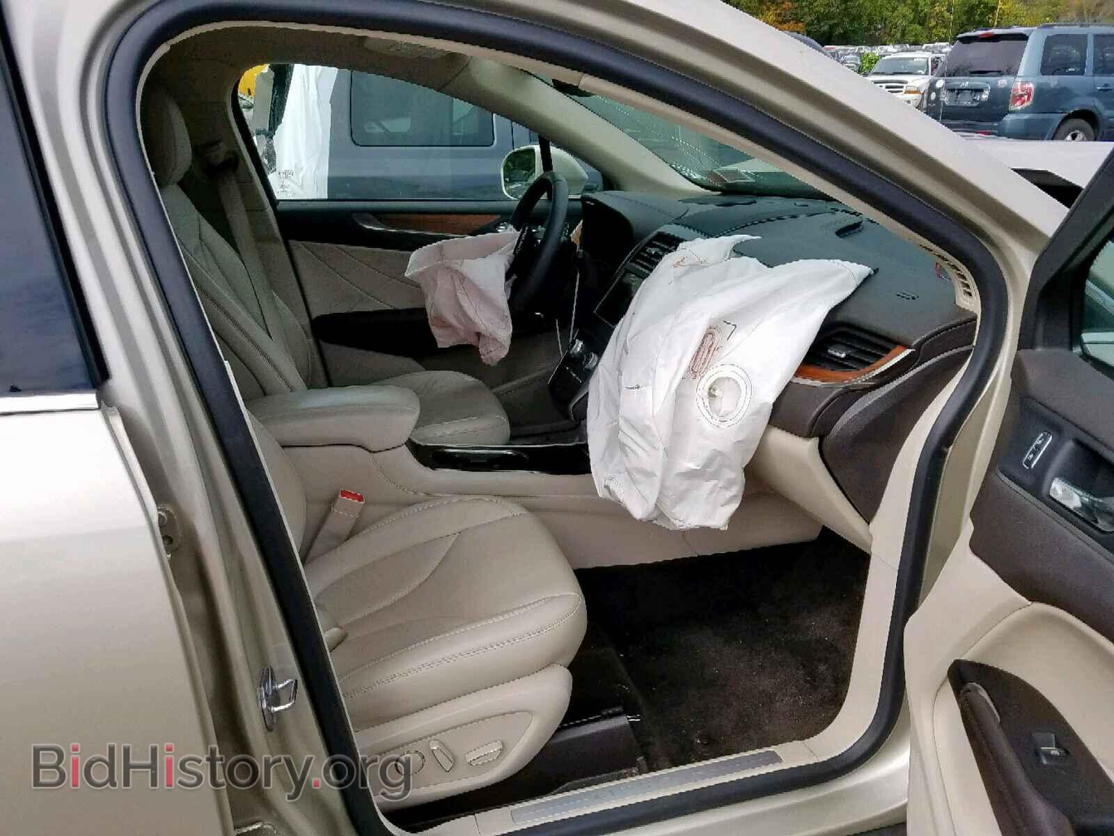 2017 LINCOLN MKC SELECT - VIN: 5LMCJ2D90HUL45363 - Фото 5