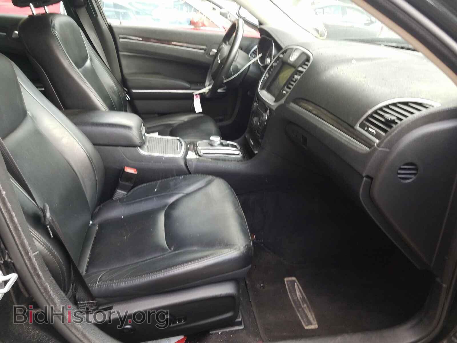2016 CHRYSLER 300 - VIN: 2C3CCARG7GH296512 - Фото 5