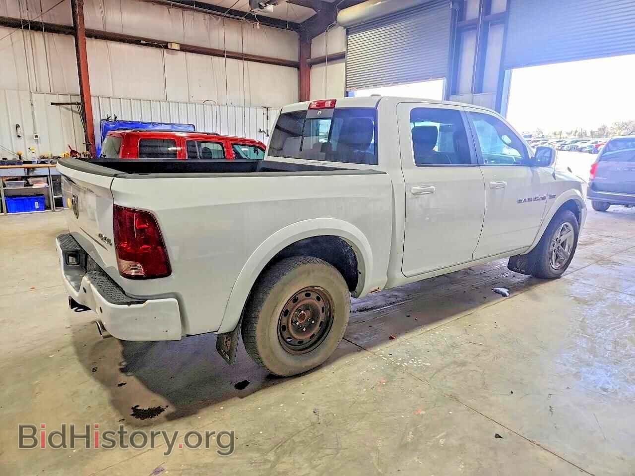 2011 DODGE RAM 1500 - VIN: 1D7RV1CT4BS560038 - Фото 3