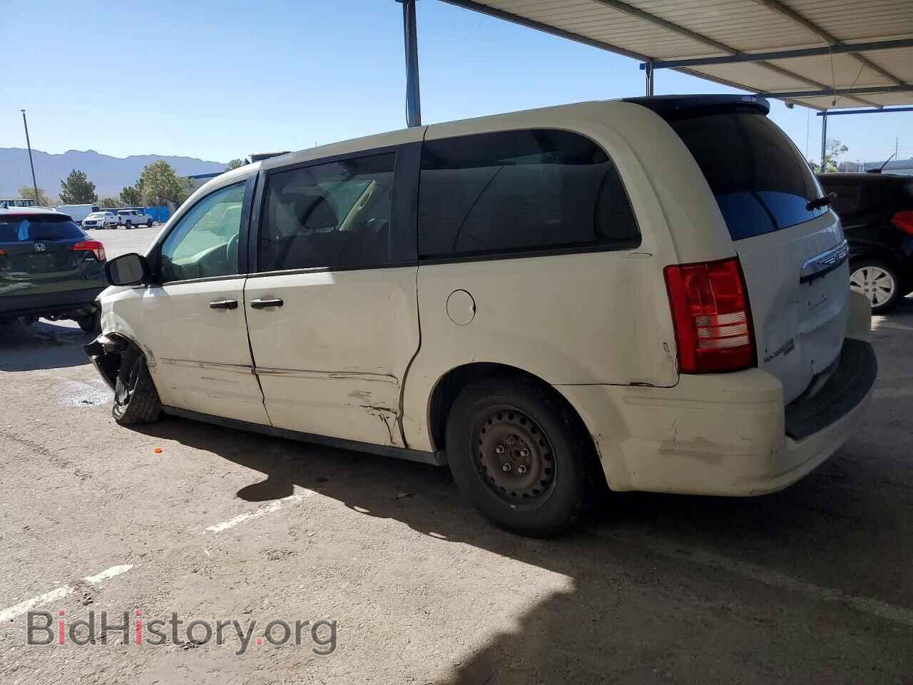 2008 CHRYSLER MINIVAN - VIN: 2A8HR44H28R688027 - Фото 2