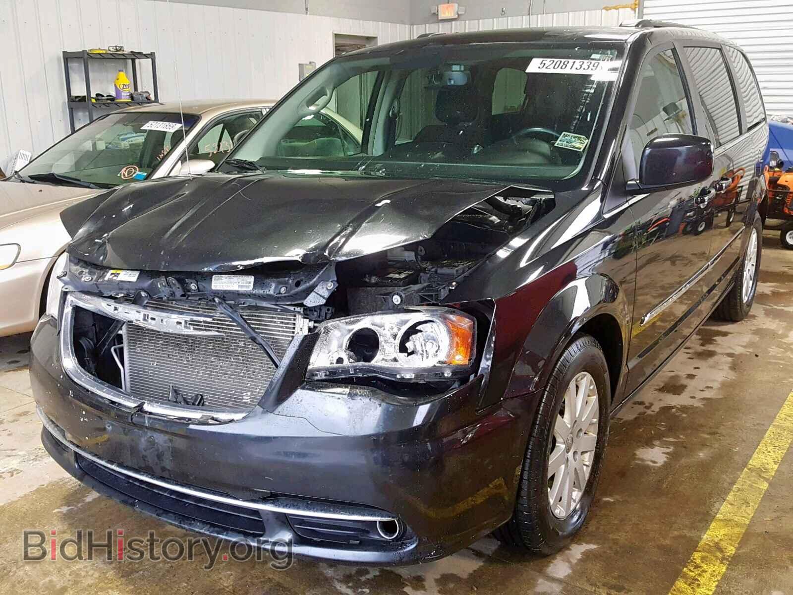 2013 CHRYSLER TOWN & COU - VIN: 2C4RC1BG4DR603849 - Фото 2