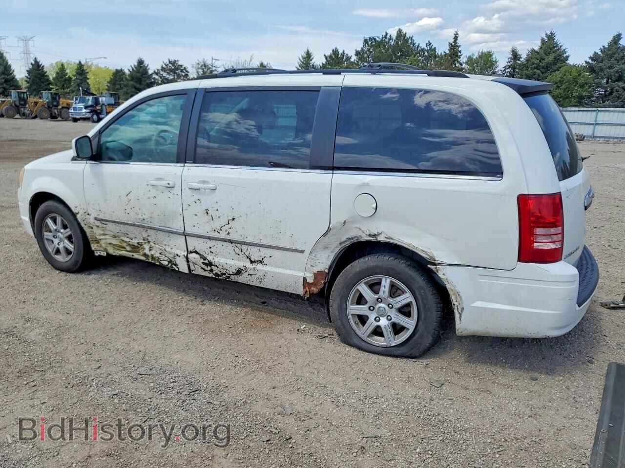 2010 CHRYSLER MINIVAN - VIN: 2A4RR5D15AR108595 - Photo 2