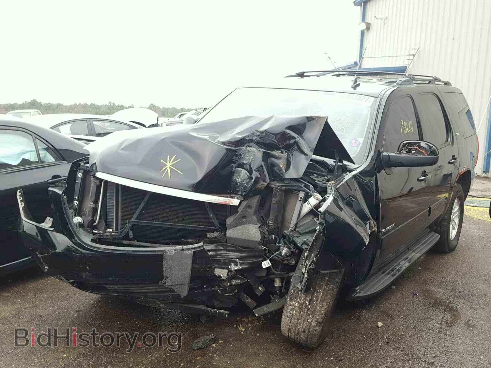 2011 GMC YUKON - VIN: 1GKS2CE00BR340491 - Фото 2