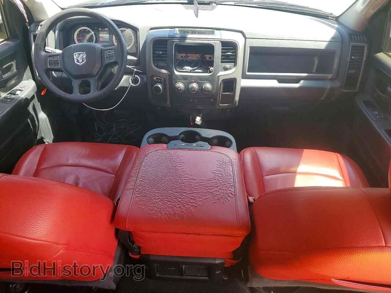 2018 RAM 1500 - VIN: 1C6RR6KG1JS105749 - Фото 8