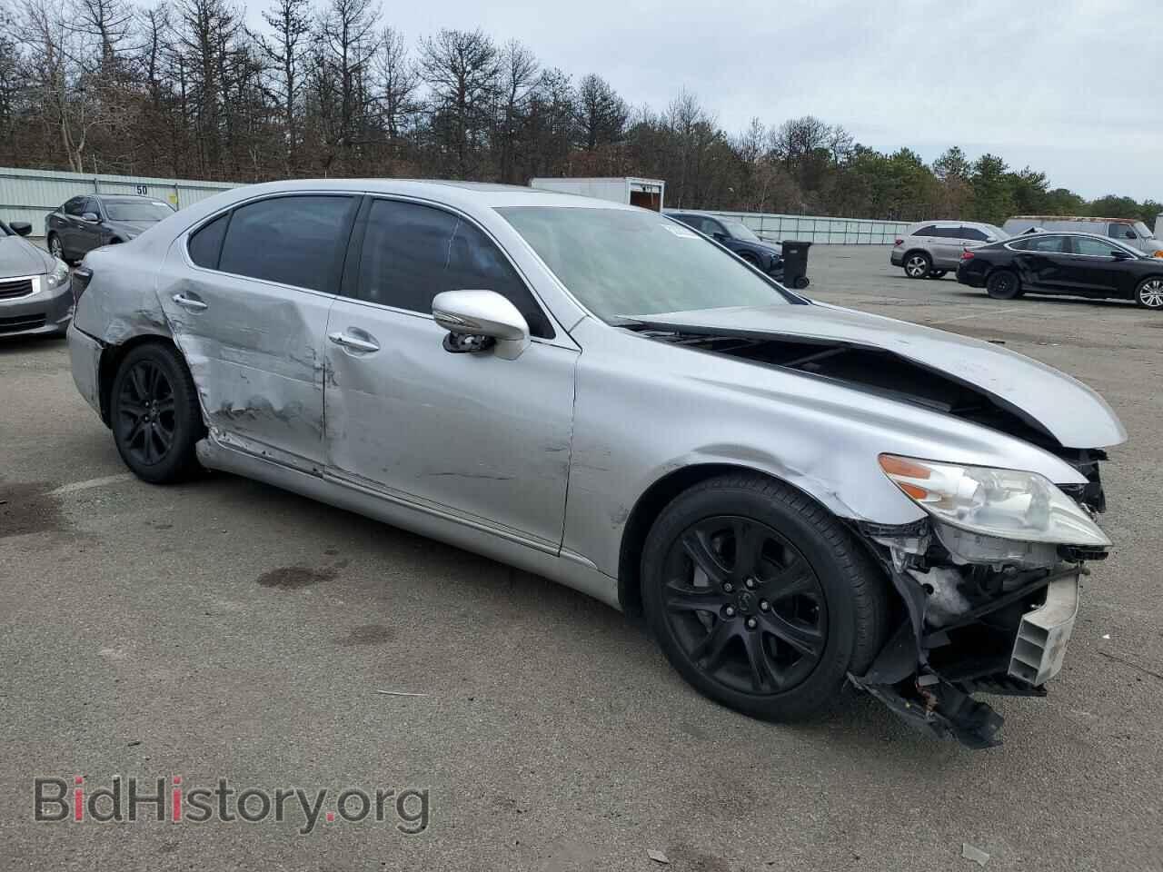 2011 LEXUS LS460 - VIN: JTHDL5EF3B5003126 - Photo 4