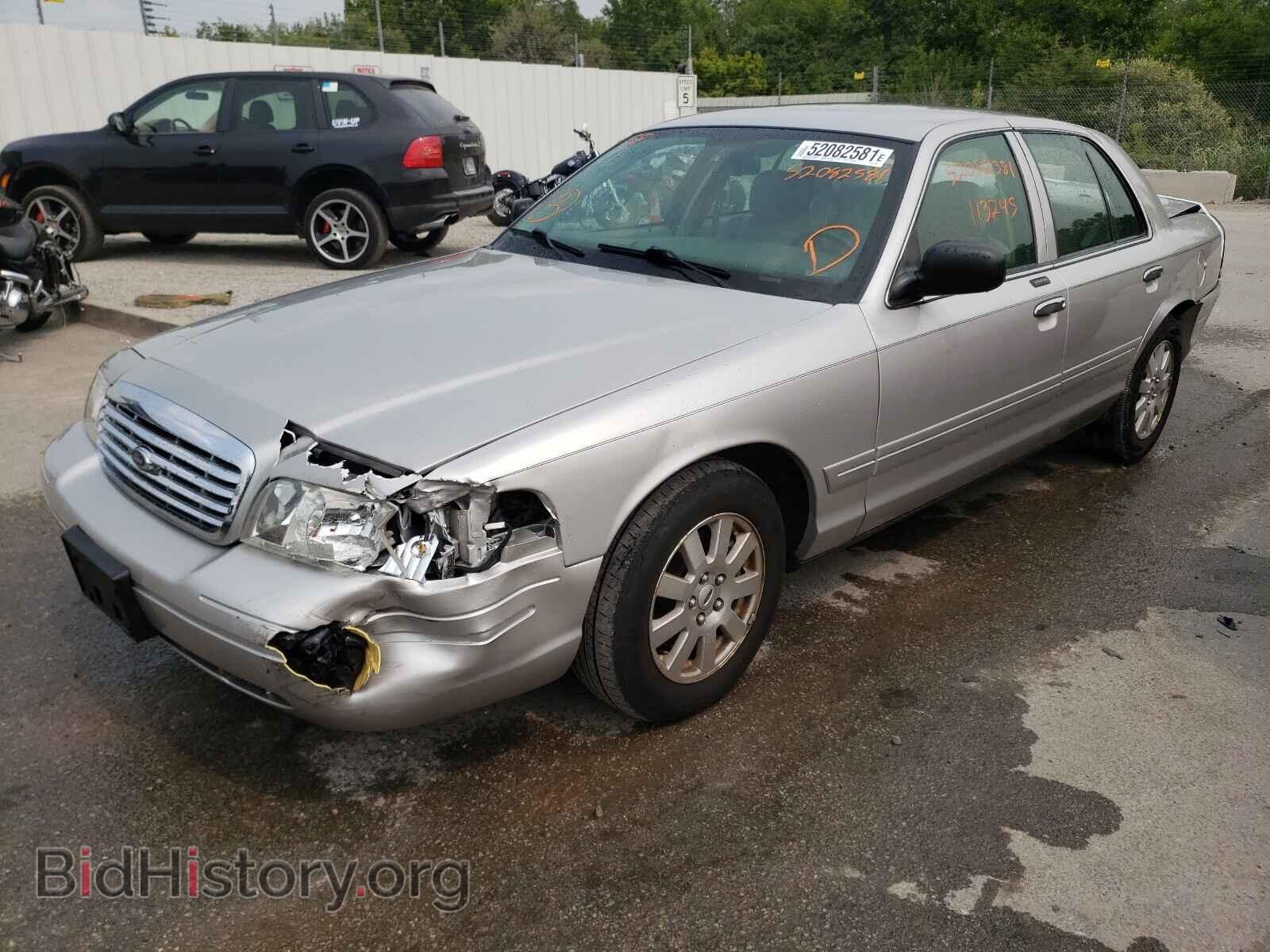 2007 FORD CROWN VIC - VIN: 2FAFP74VX7X145732 - Фото 2