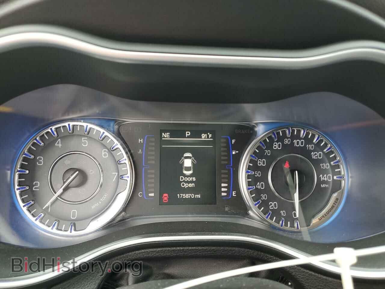 2015 CHRYSLER 200 - VIN: 1C3CCCAB4FN653470 - Фото 9