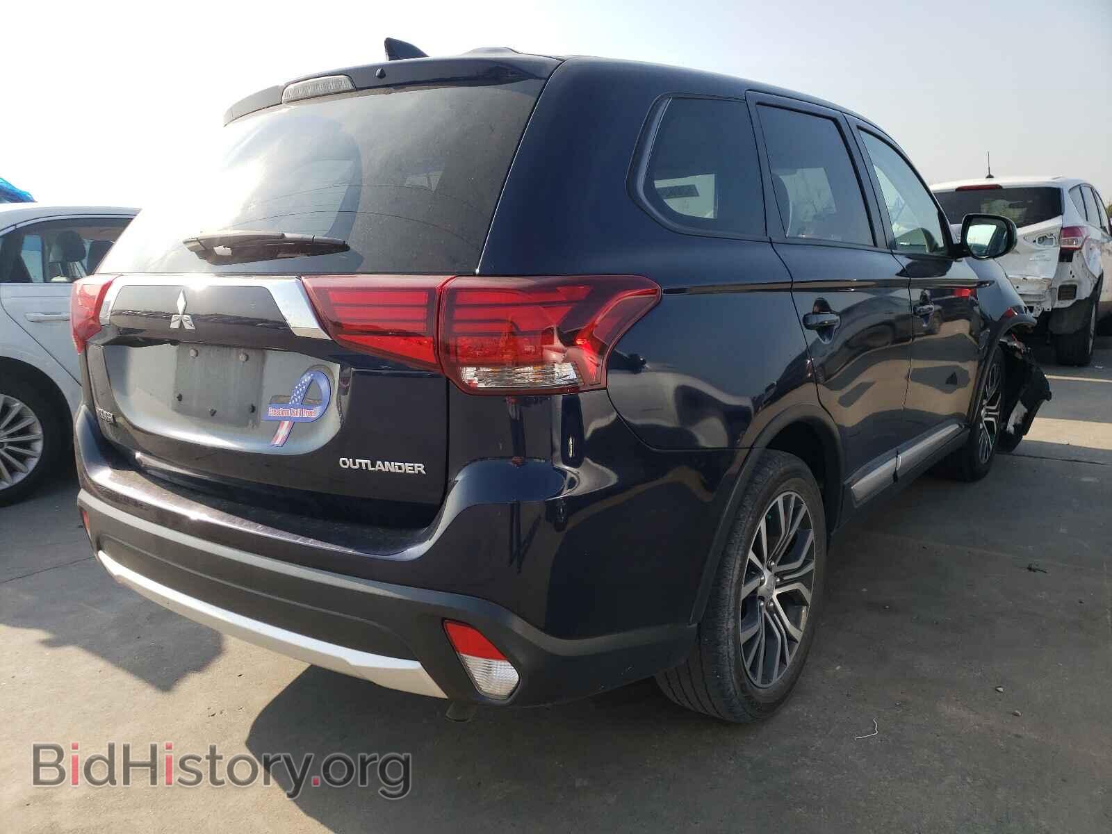 2017 MITSUBISHI OUTLANDER - VIN: JA4AD2A35HZ048043 - Фото 4