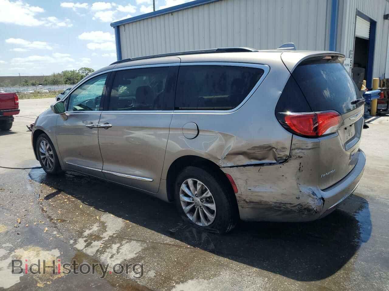 2017 CHRYSLER PACIFICA - VIN: 2C4RC1BG8HR535075 - Фото 2