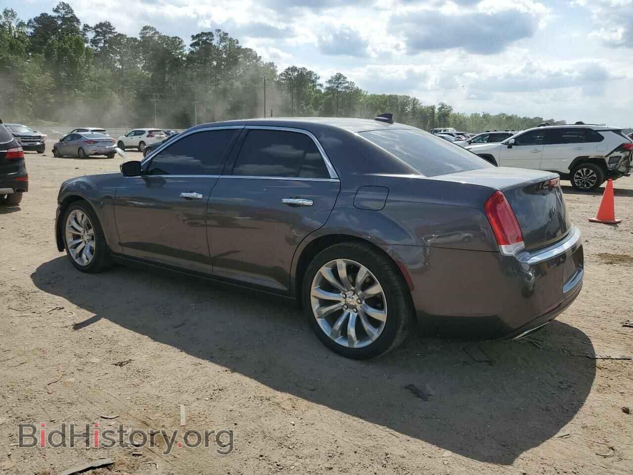 2017 CHRYSLER 300 - VIN: 2C3CCAEG6HH586523 - Фото 2