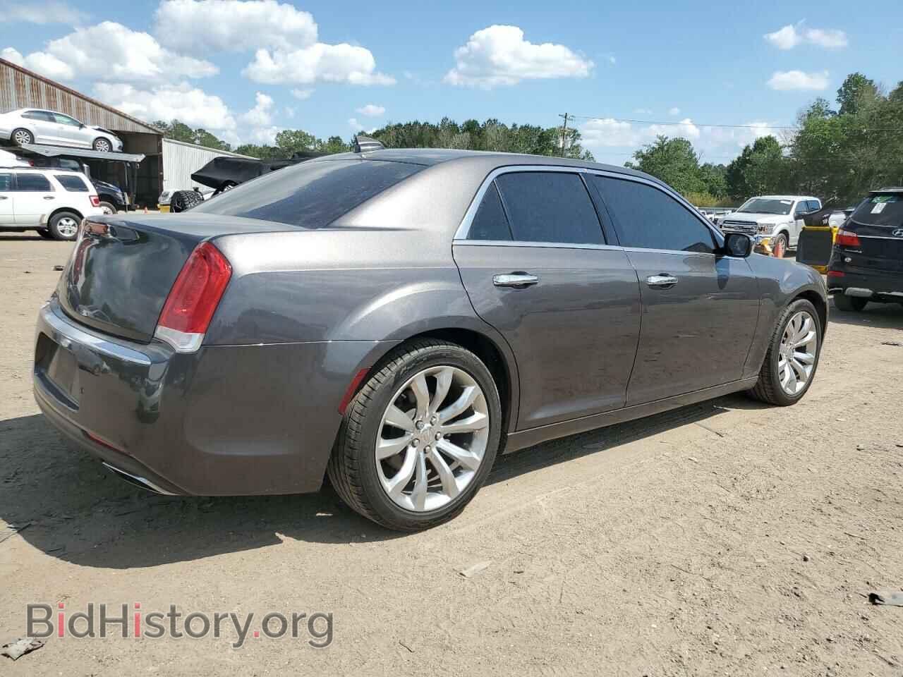 2017 CHRYSLER 300 - VIN: 2C3CCAEG6HH586523 - Фото 3