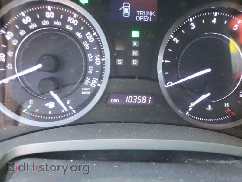 2011 Lexus IS (VIN JTHFF2C27B2520090) — photo 8 of 10