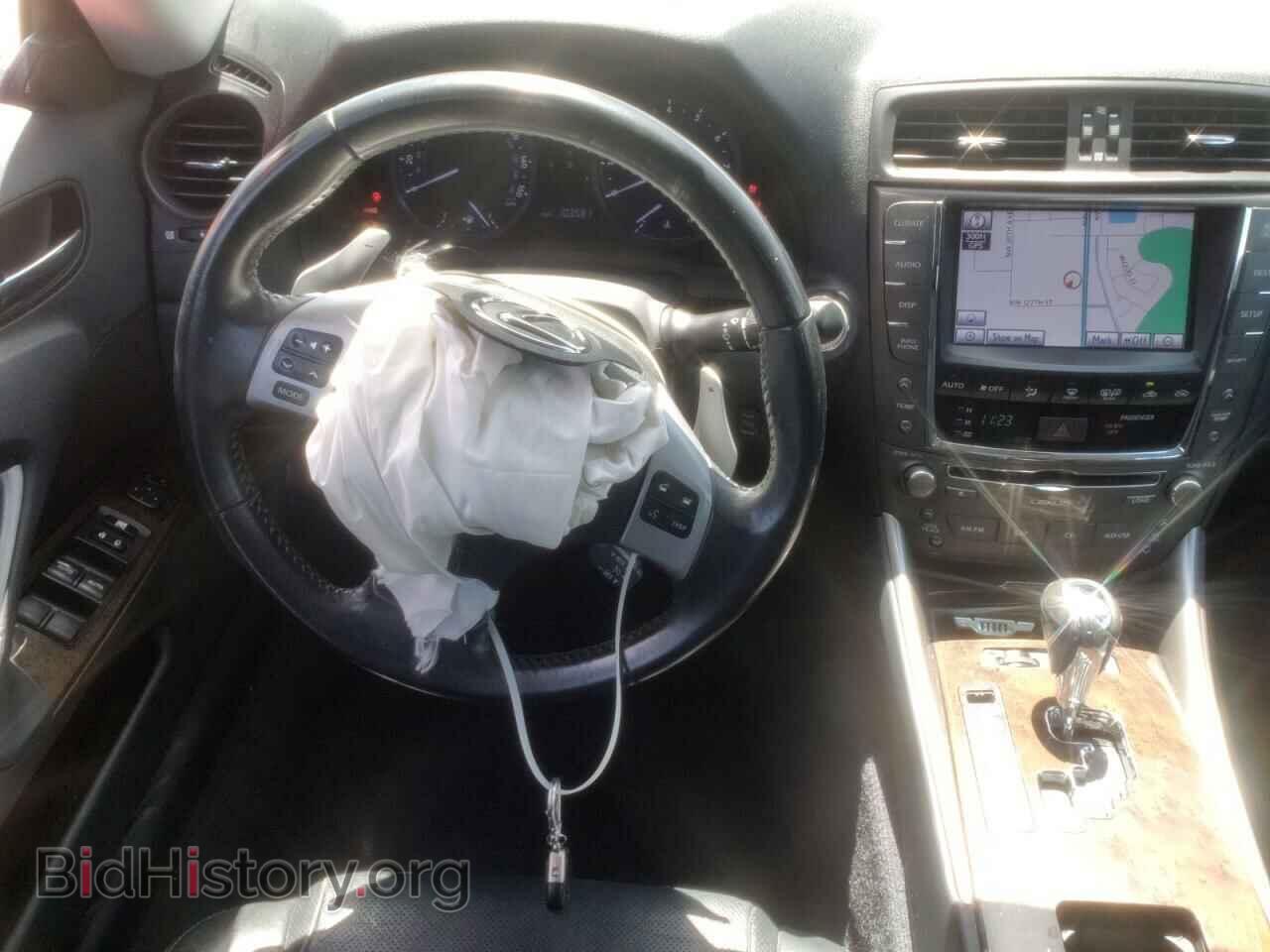 2011 LEXUS IS - VIN: JTHFF2C27B2520090 - Фото 9