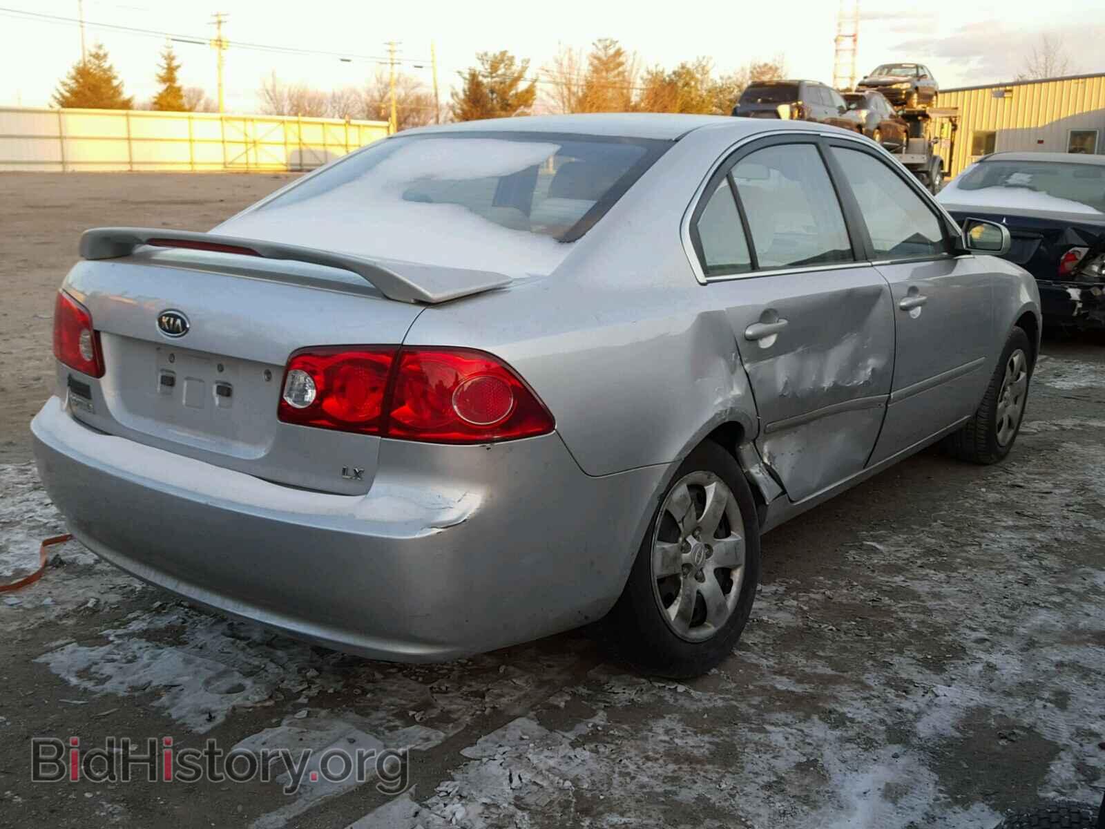 2007 KIA OPTIMA - VIN: KNAGE123775155250 - Photo 4