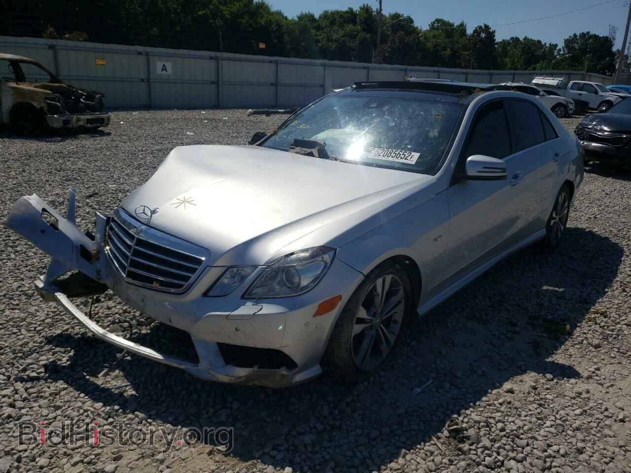 2012 MERCEDES-BENZ E-CLASS - VIN: WDDHF8JB3CA640031 - Фото 2