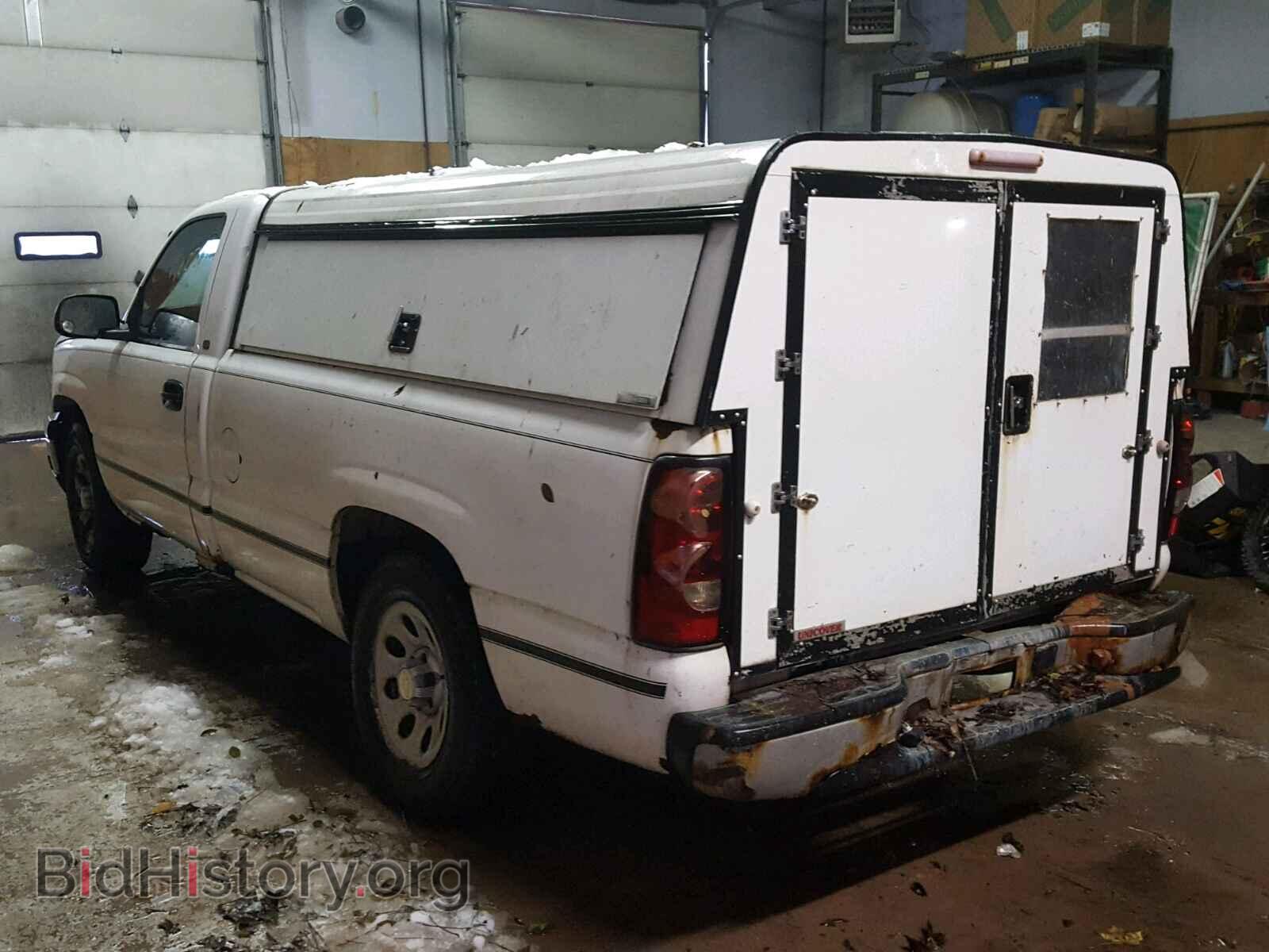 2005 CHEVROLET SILVERADO - VIN: 1GCEC14V15E106590 - Фото 3