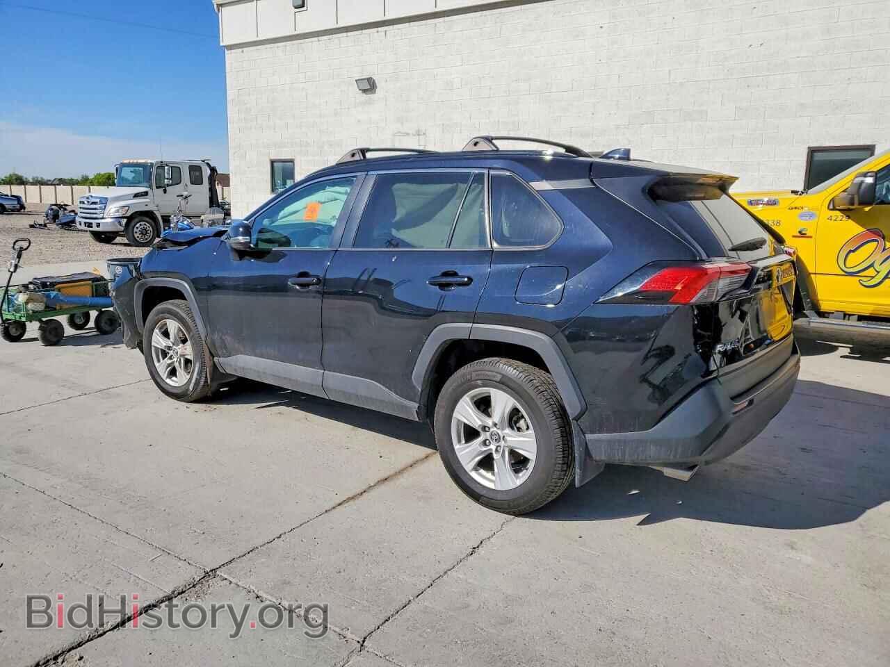 2021 TOYOTA RAV4 - VIN: 2T3P1RFV8MC168491 - Фото 2