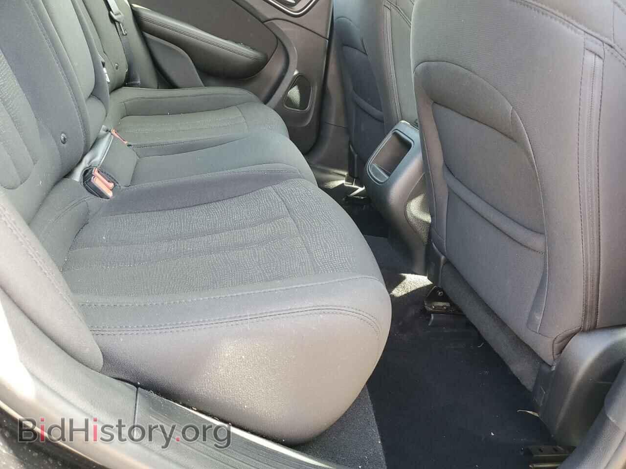 2016 CHRYSLER 200 - VIN: 1C3CCCAB5GN101736 - Фото 10