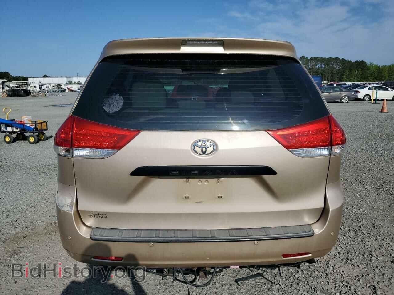 2012 TOYOTA SIENNA - VIN: 5TDKA3DC3CS011118 - Фото 6