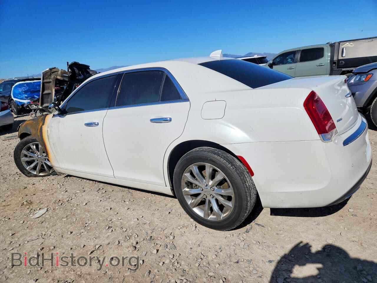 2016 CHRYSLER 300 - VIN: 2C3CCAKG6GH152475 - Фото 2