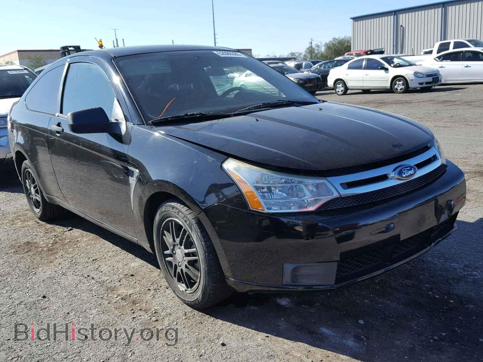 Photo 1FAHP33N28W189546 - FORD FOCUS 2008