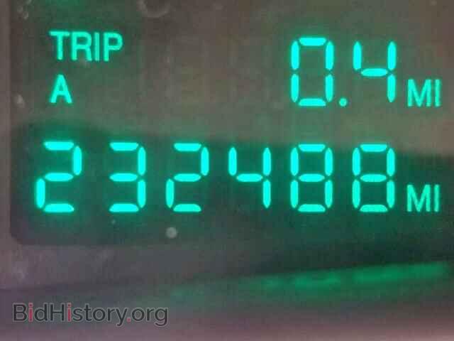 2001 CADILLAC DEVILLE - VIN: 1G6KD54Y21U250606 - Фото 8