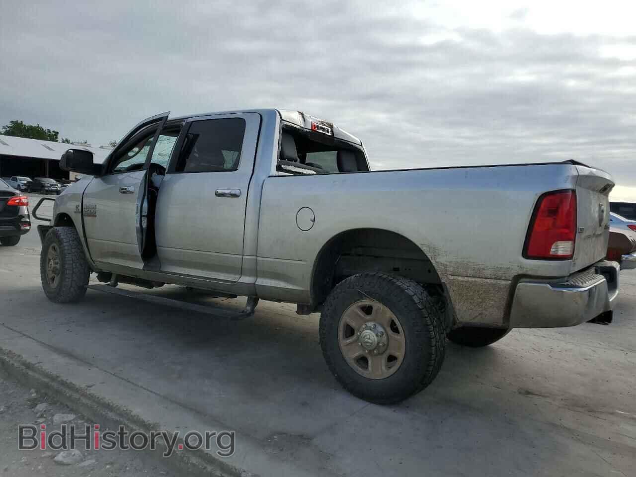 2014 RAM All Models - VIN: 3C6UR5DL4EG194910 - Photo 2